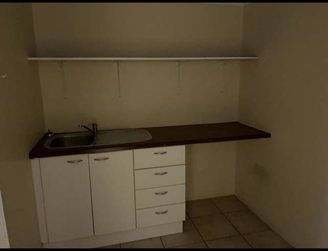 OFFICE PROPERTY TO RENT IN MILNERTON CENTRAL